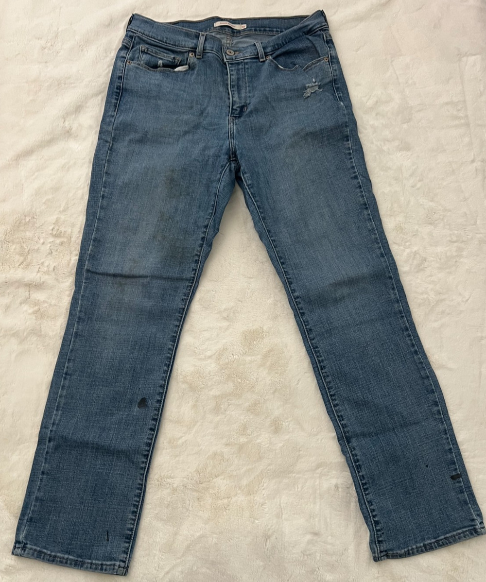 Levi Strauss Womens Jeans Size 10 Classic Straight Blue Denim Stained Pants Blue